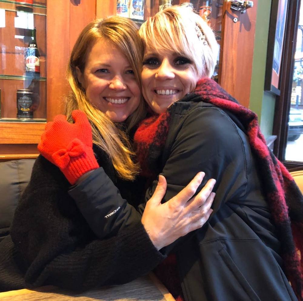 Meet your Posher, Caitlin